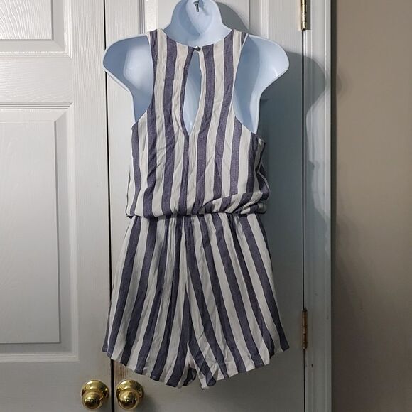 Everly for francesca's striped short romper  Sz S - Picture 4 of 5